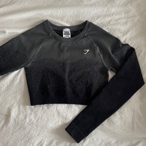 Gymshark Black and Gray Long Sleeve Crop Top